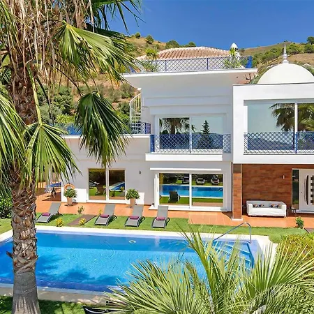 Nisperos De Paco Holiday home
